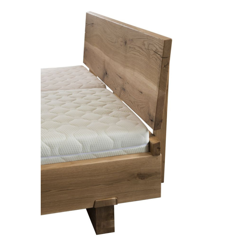 Exkluzívna posteľ ARIANNA z dubového dreva s kresbou dreva | shop.mrava.sk