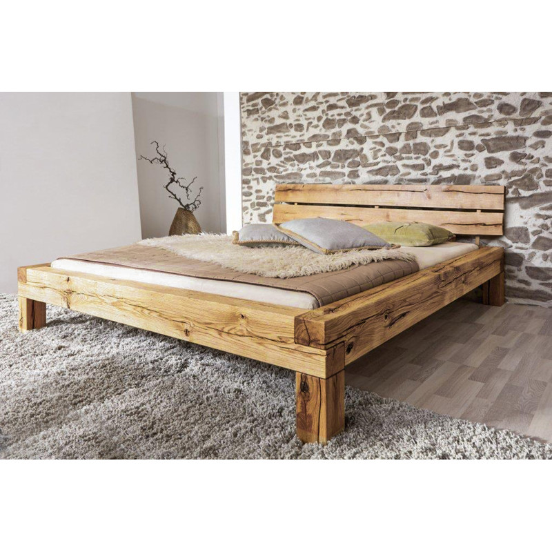Luxusná rustikálna posteľ JANIS zo smrekového dreva | postelerosty.sk