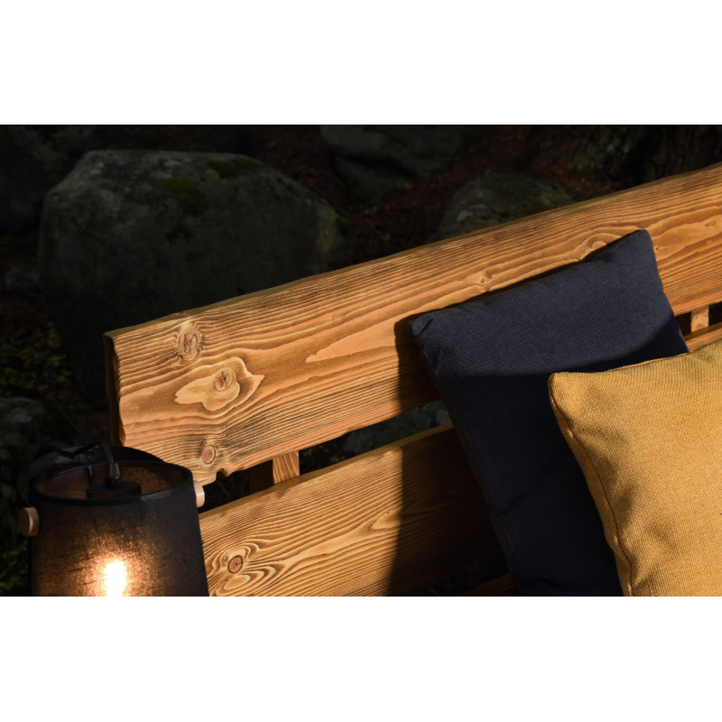 Moderná posteľ ELISA s rustikálnym nádychom zo smrekového dreva | postelerosty.sk